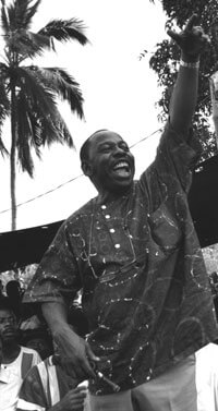 Ken Saro-Wiwa, Ogoni Day 1993. Tim Lambon / Greenpeace.