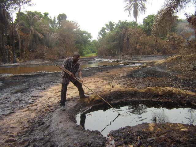 Shell to pay $25m to Nigerian communities over oil spill