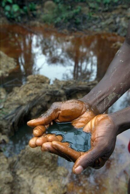 Breaking: Oil giant Shell may face fresh wave of oil spill claims