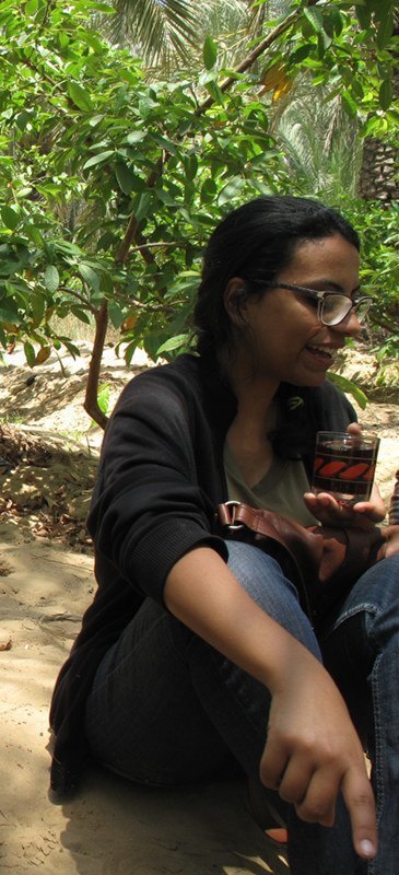 mahie_sitting